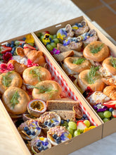 Load image into Gallery viewer, Breakfast Box for 4

